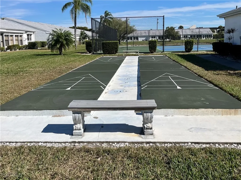 6986 Winkler Road Fort Myers FL 33919