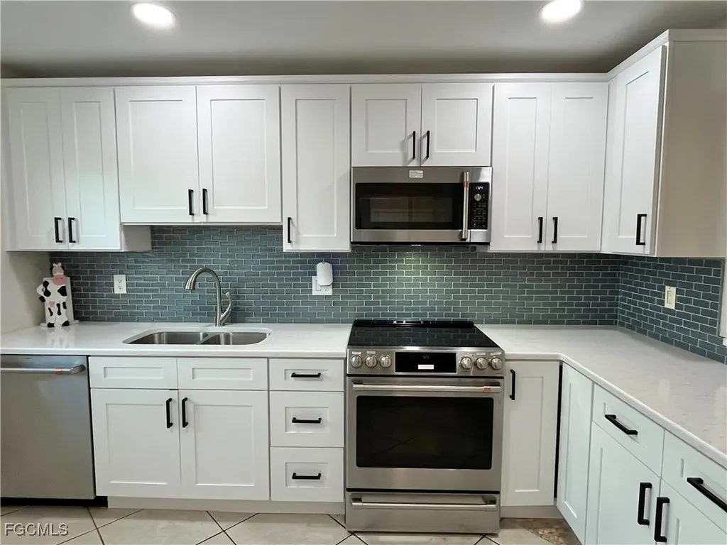 6986 Winkler Road Fort Myers FL 33919