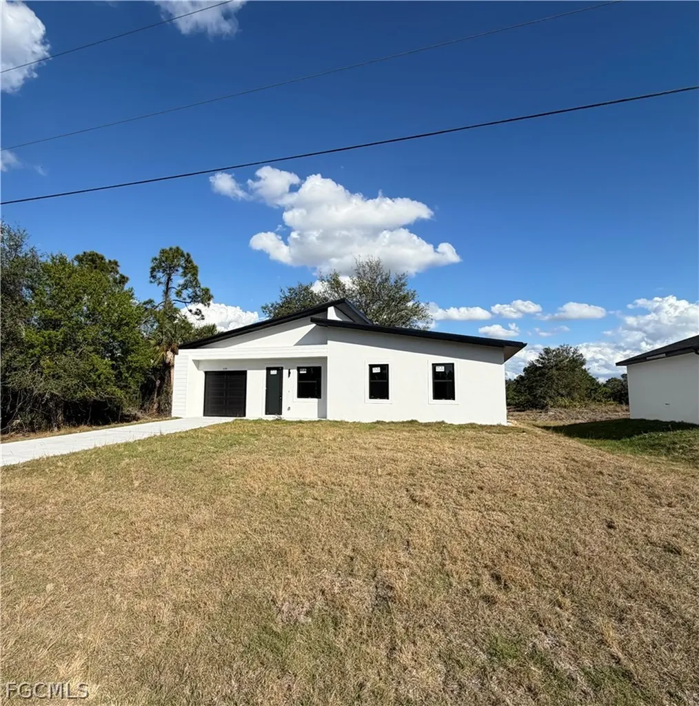 339 Western Avenue S Lehigh Acres FL 33974