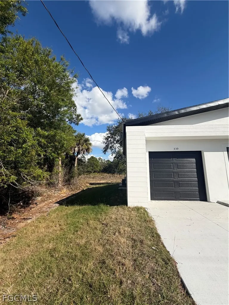 339 Western Avenue S Lehigh Acres FL 33974