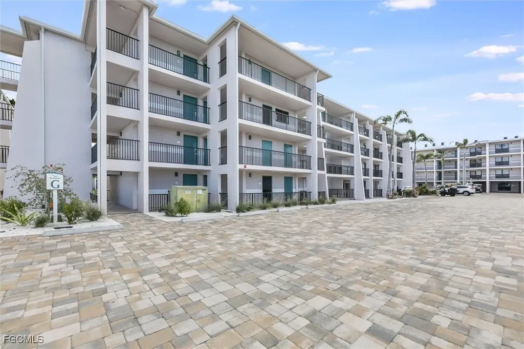 1501 Middle Gulf Drive Sanibel FL 33957