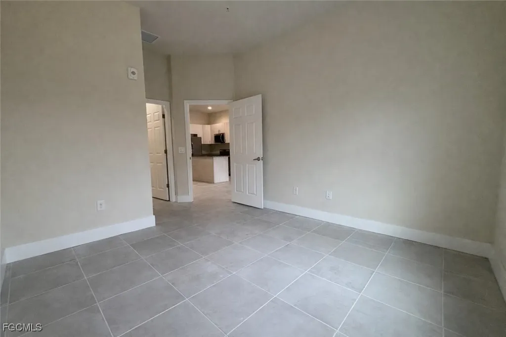 3303 SW 8th Place Cape Coral FL 33914