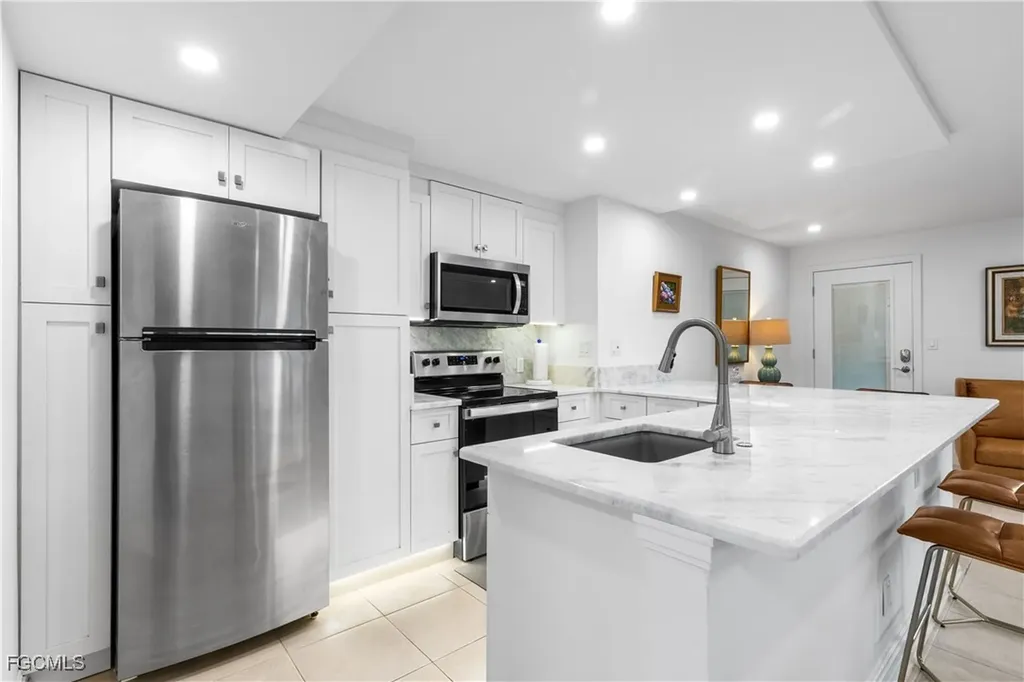 2800 Gulf Shore Boulevard N Naples FL 34103