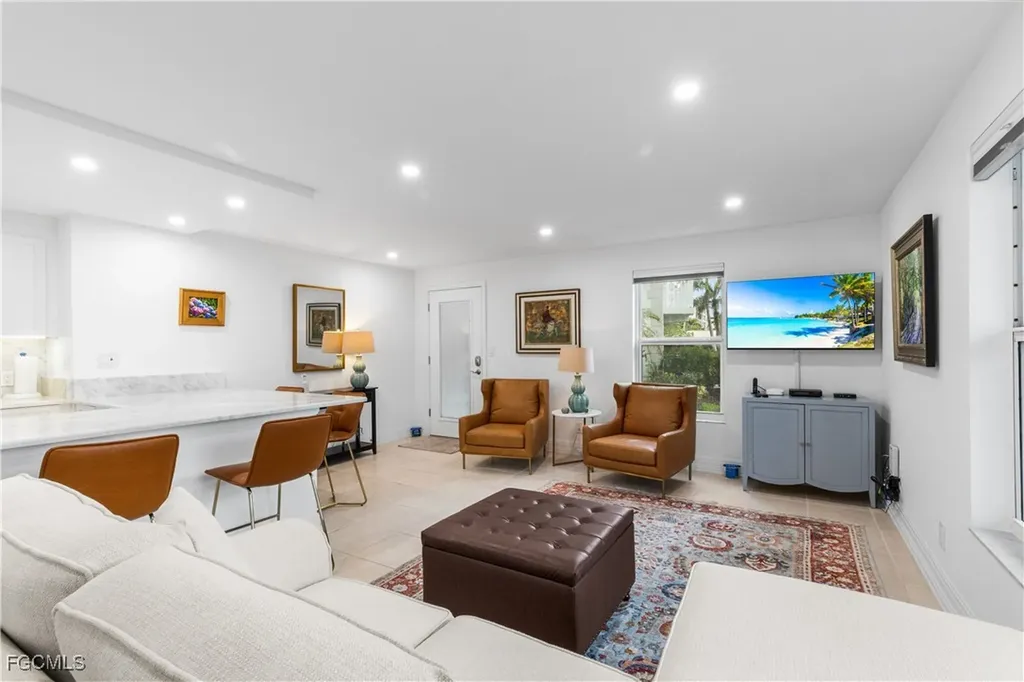 2800 Gulf Shore Boulevard N Naples FL 34103