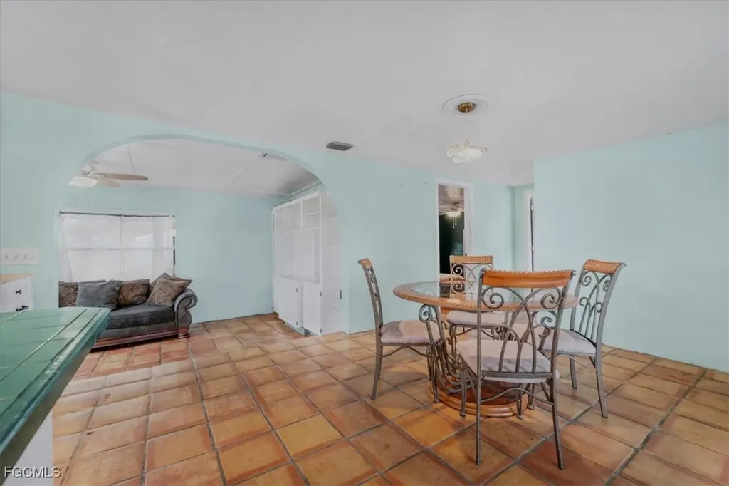 1083 Sunset Strip Moore Haven FL 33479