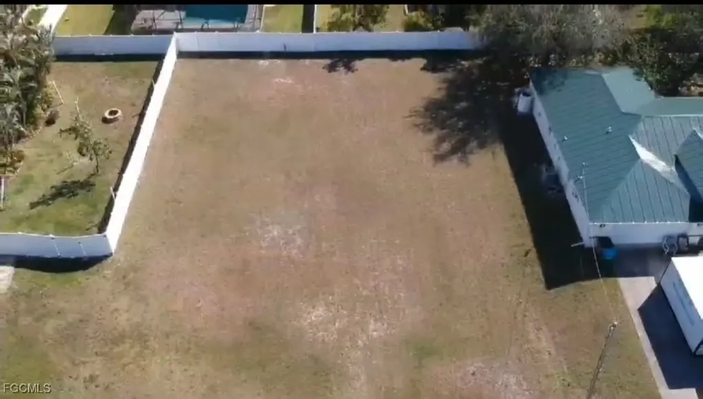 1810 SW 27th Street Cape Coral FL 33914