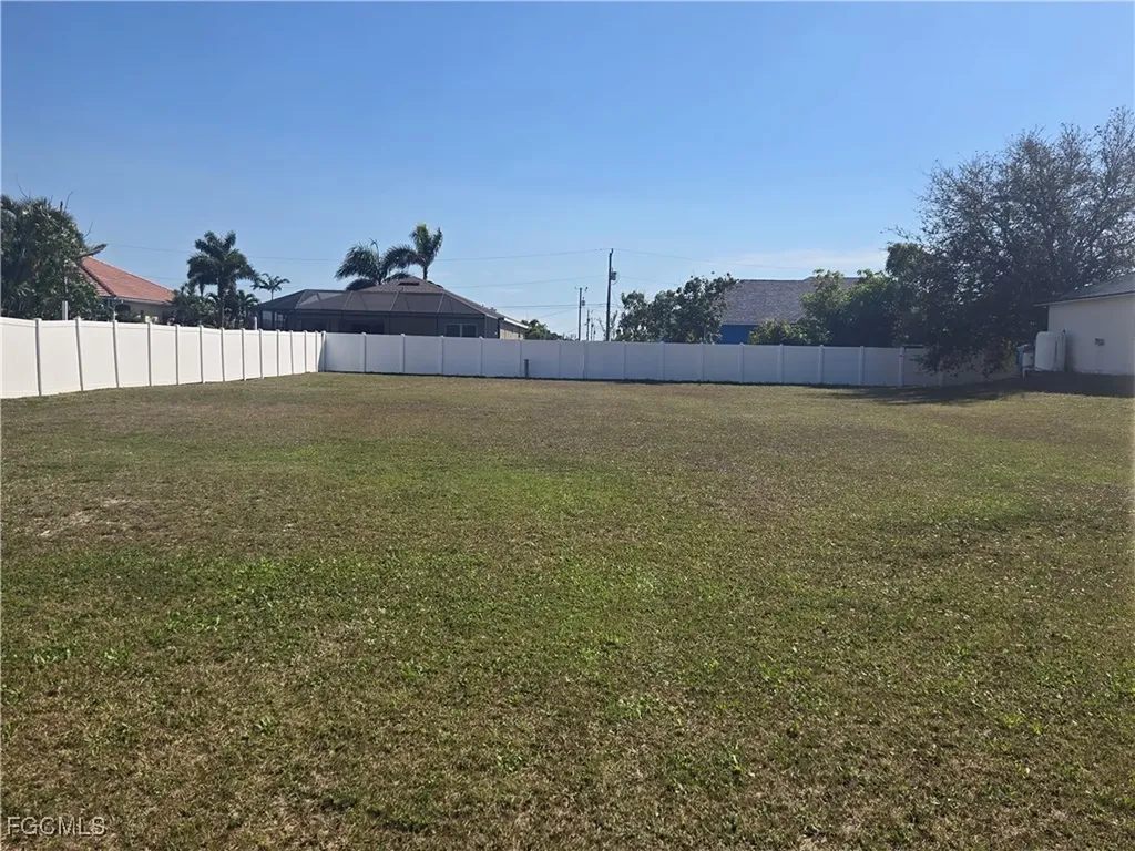 1810 SW 27th Street Cape Coral FL 33914
