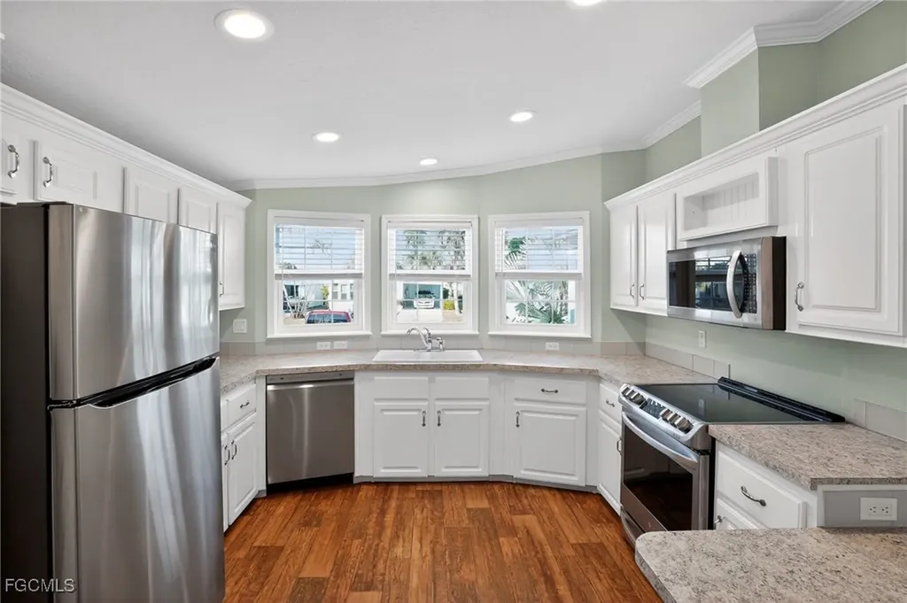 516 Menton Lane Naples FL 34112