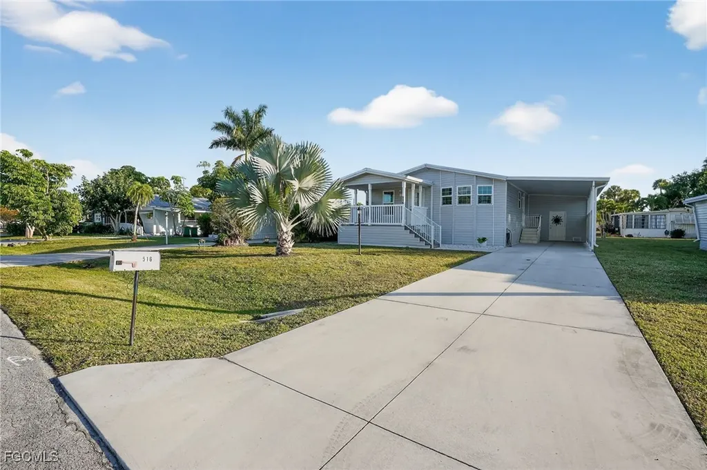516 Menton Lane Naples FL 34112