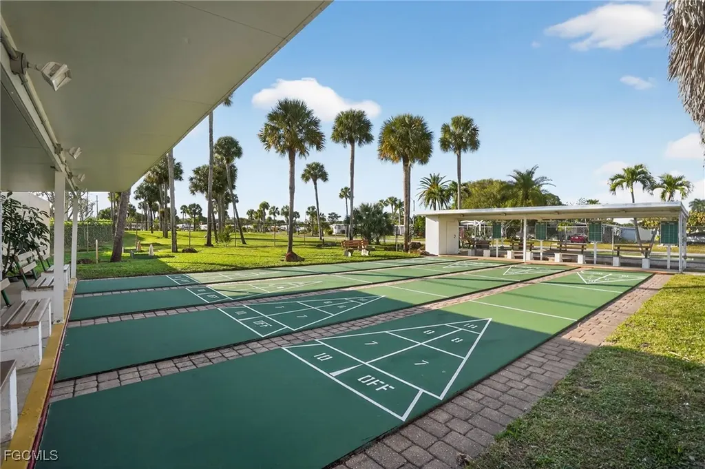 516 Menton Lane Naples FL 34112