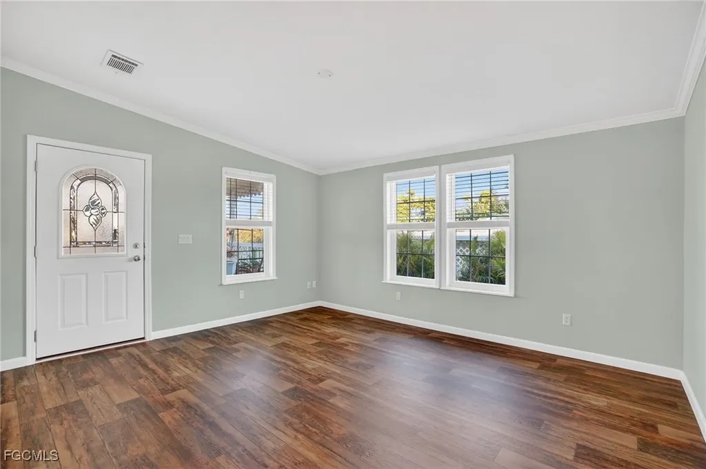 516 Menton Lane Naples FL 34112