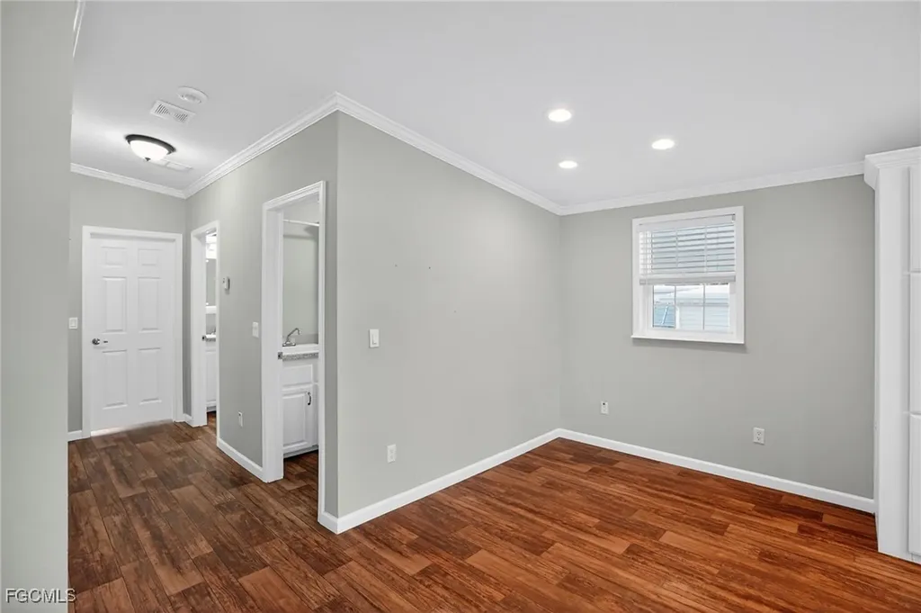 516 Menton Lane Naples FL 34112