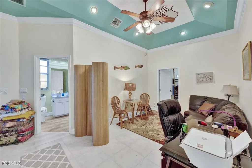 907 SW 51st Terrace Cape Coral FL 33914