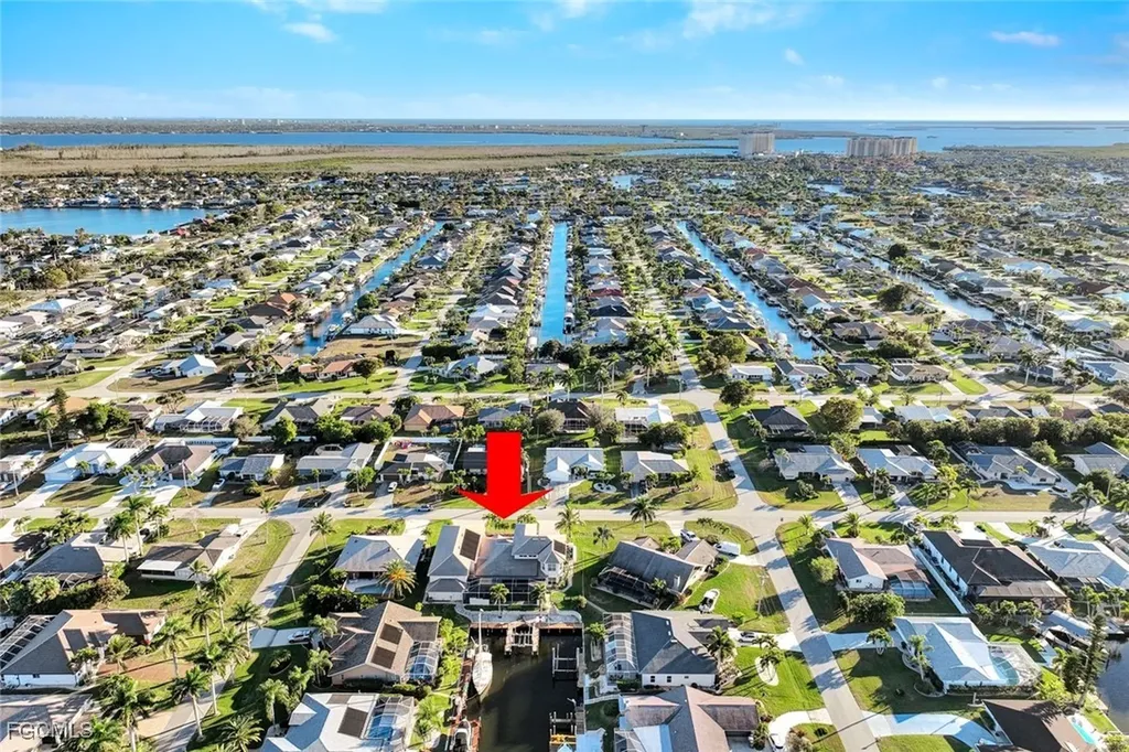 907 SW 51st Terrace Cape Coral FL 33914