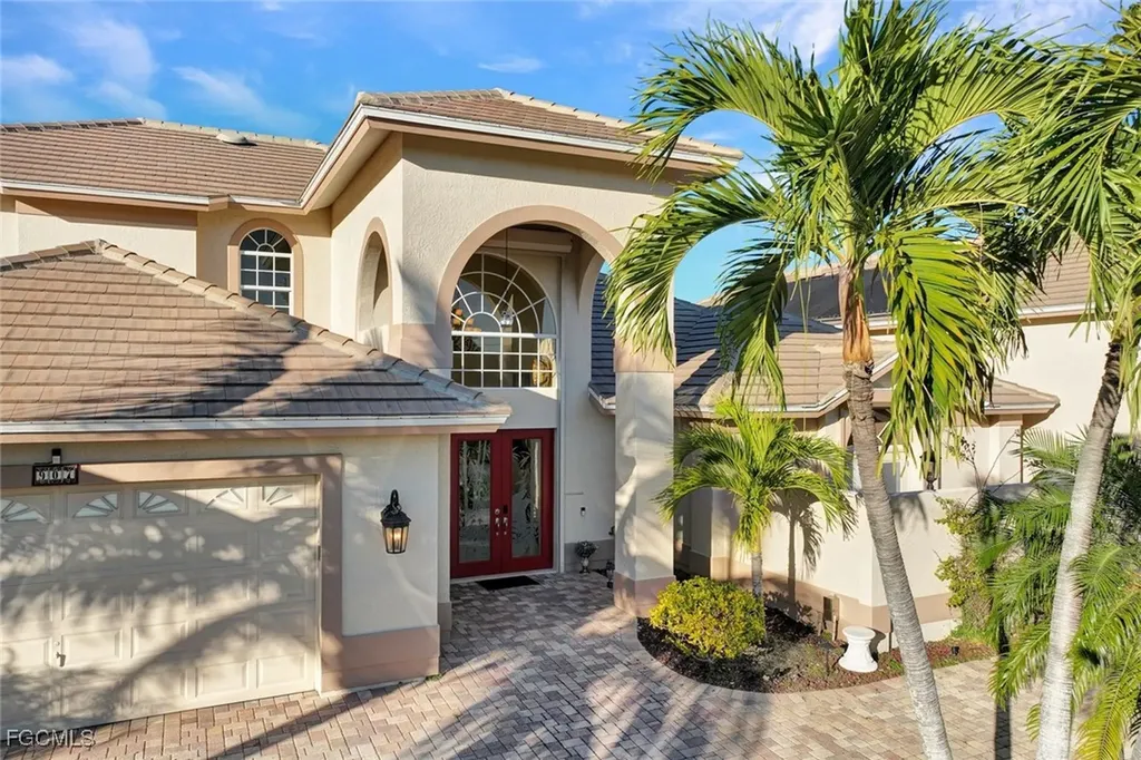 907 SW 51st Terrace Cape Coral FL 33914