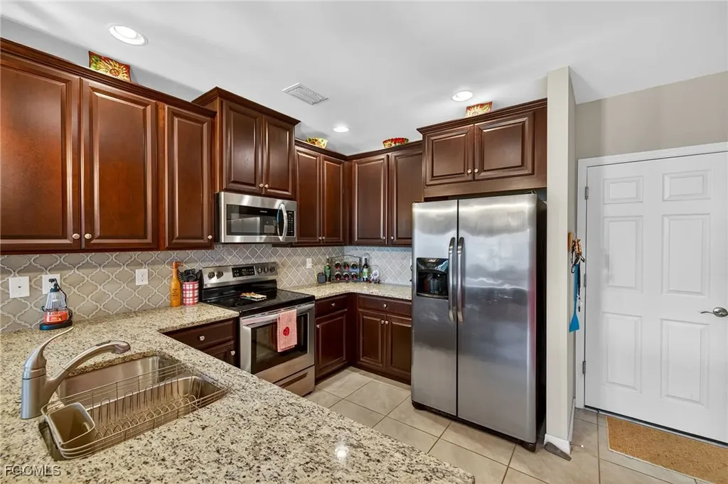 12559 Laurel Cove Drive Fort Myers FL 33913