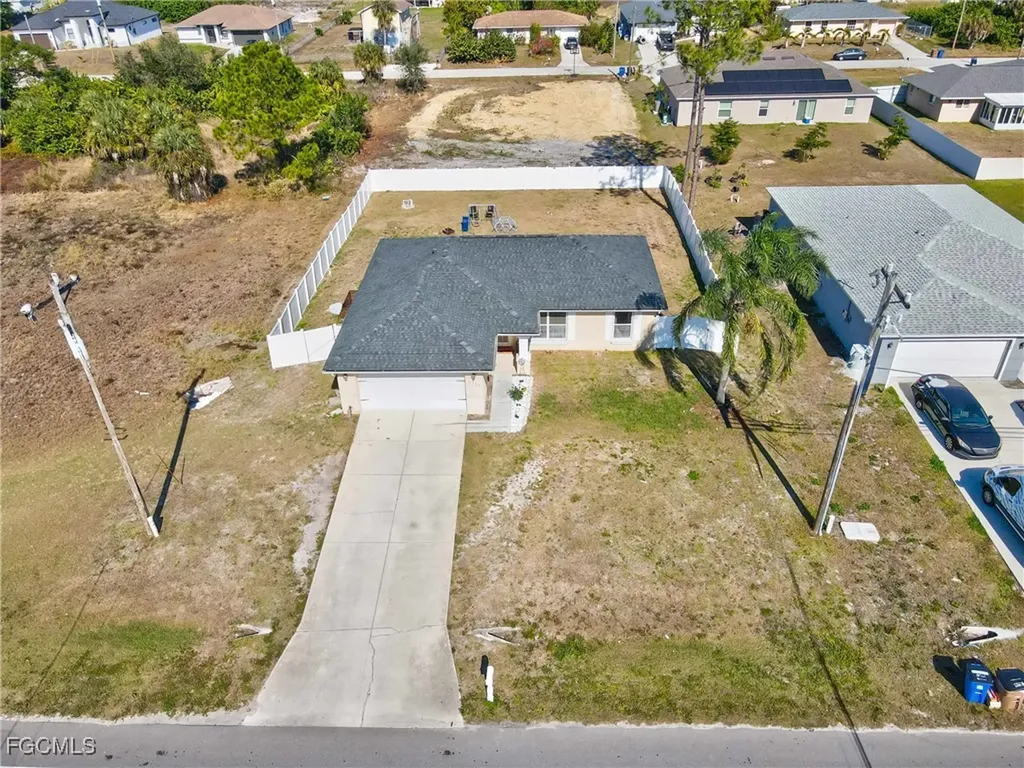 3910 23rd Street SW Lehigh Acres FL 33976