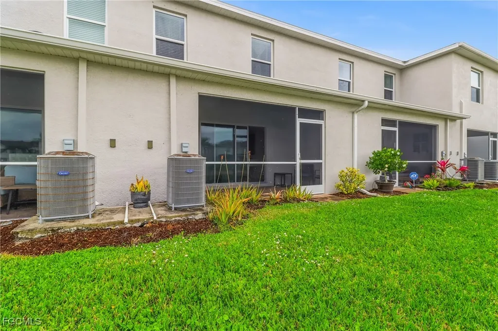 15376 Wildflower Circle Naples FL 34119