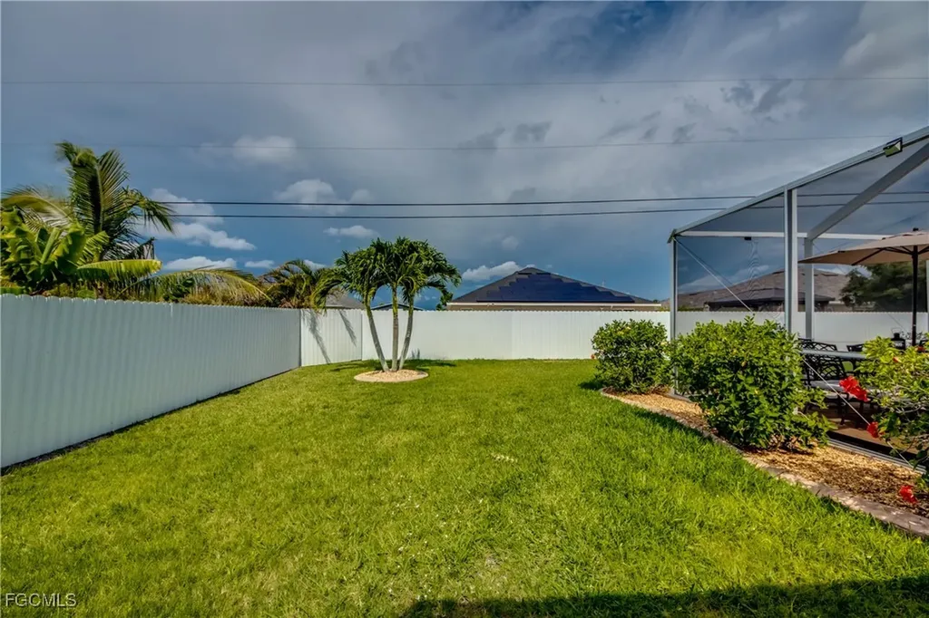 4518 SW 9th Avenue Cape Coral FL 33914