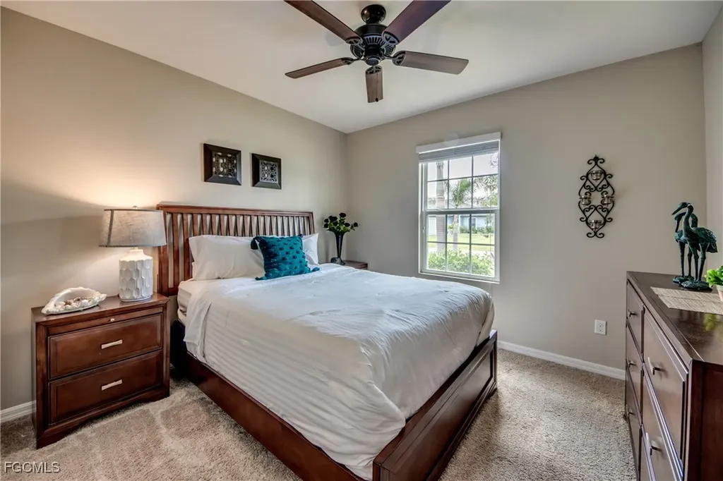 4518 SW 9th Avenue Cape Coral FL 33914