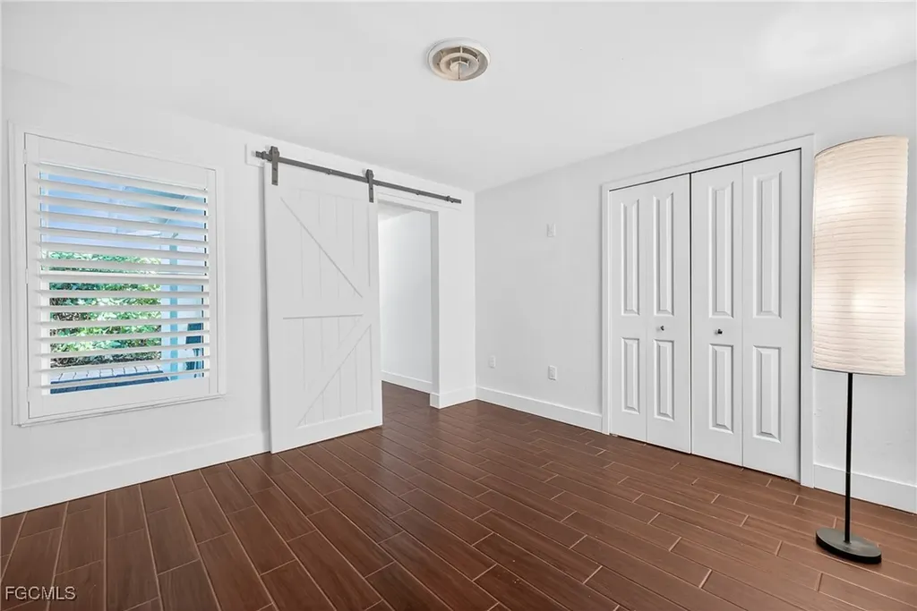 541 Bayside Drive Fort Myers FL 33919