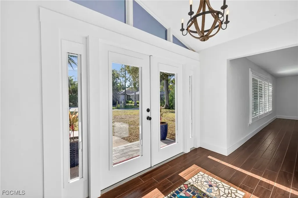 541 Bayside Drive Fort Myers FL 33919