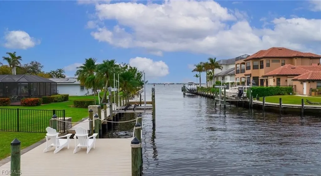 541 Bayside Drive Fort Myers FL 33919