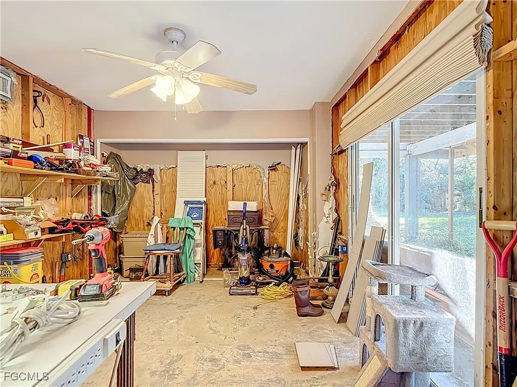 15650 Roberts Lane Fort Myers FL 33908