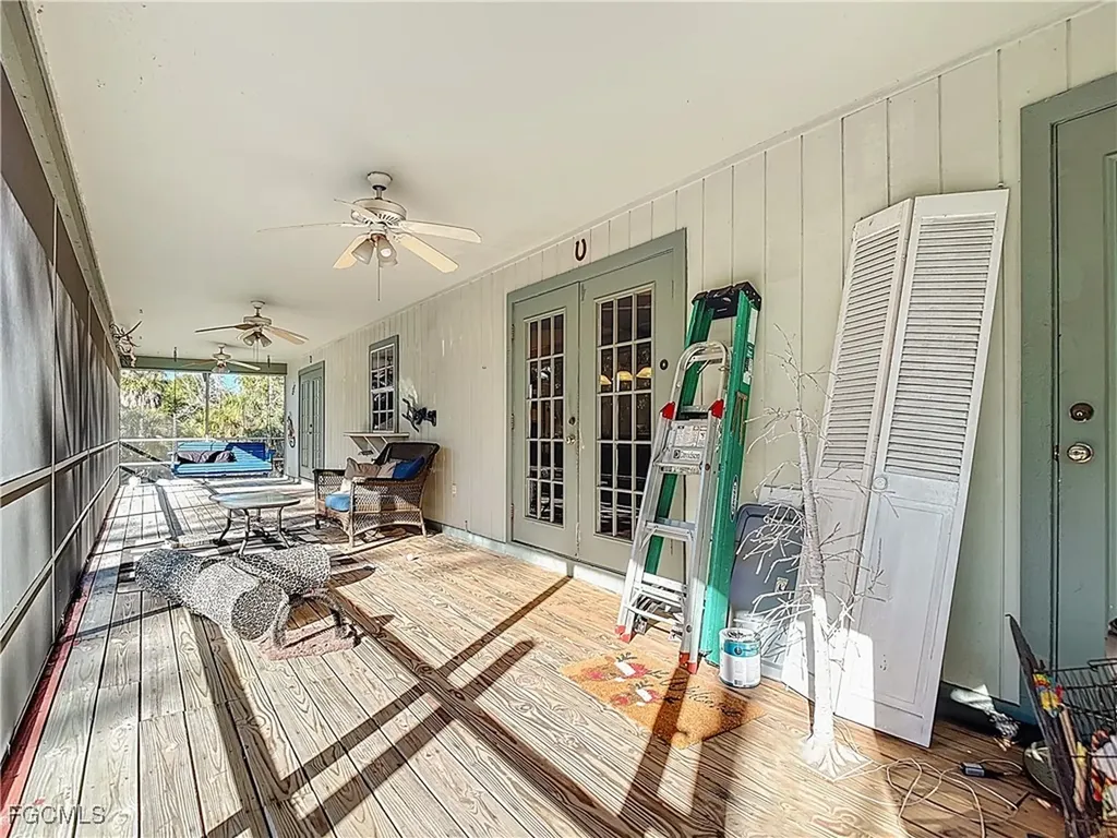 15650 Roberts Lane Fort Myers FL 33908