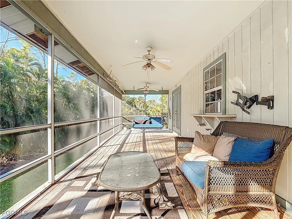 15650 Roberts Lane Fort Myers FL 33908