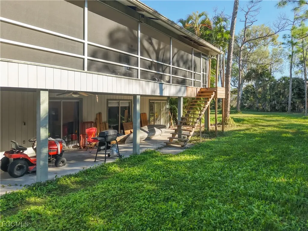 15650 Roberts Lane Fort Myers FL 33908