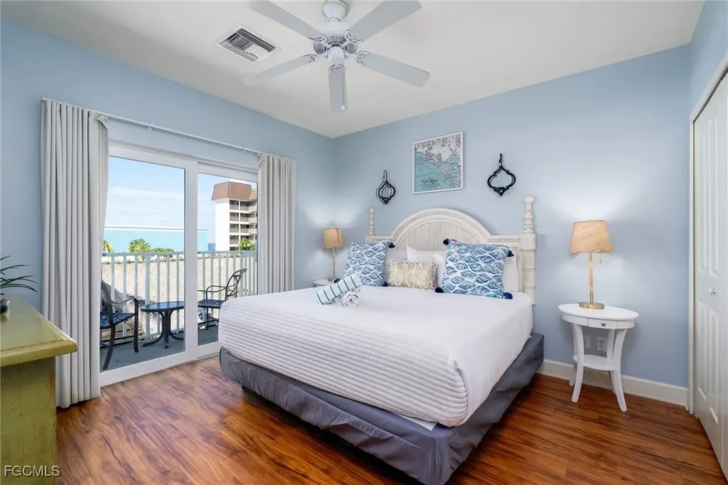 450 Old San Carlos Boulevard Fort Myers Beach FL 33931