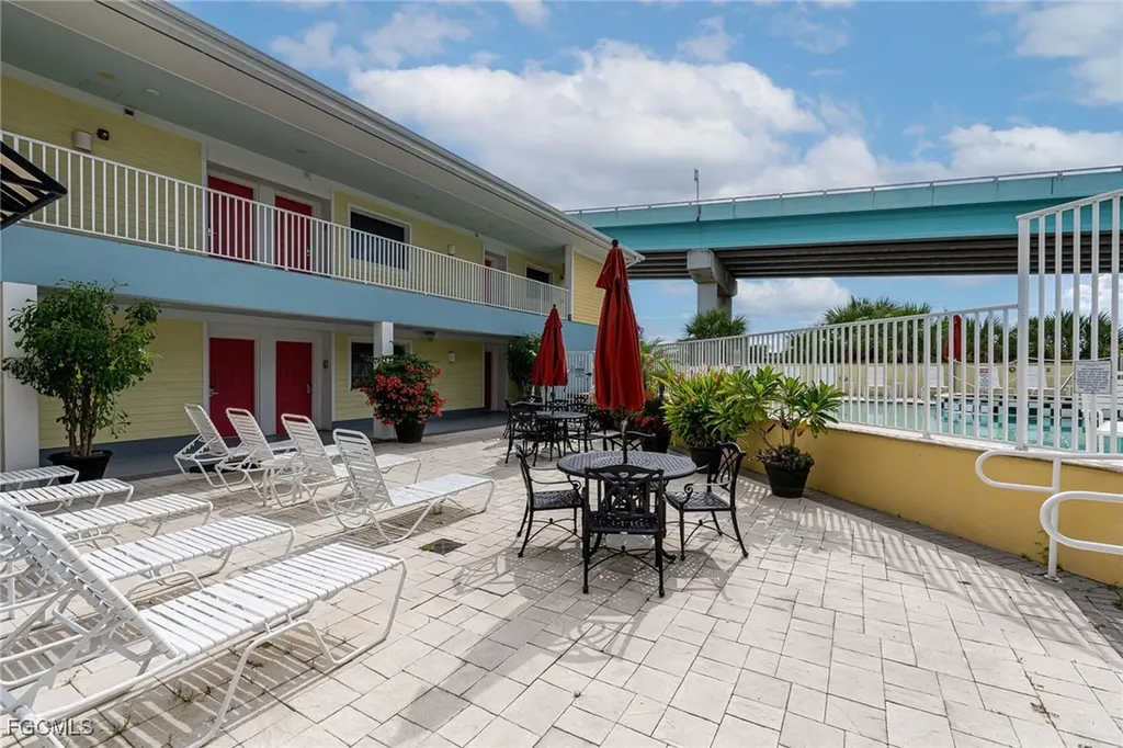 450 Old San Carlos Boulevard Fort Myers Beach FL 33931
