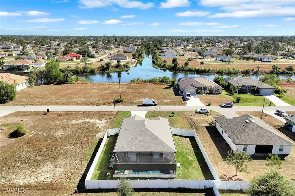 1119 NE 39th Street Cape Coral FL 33909