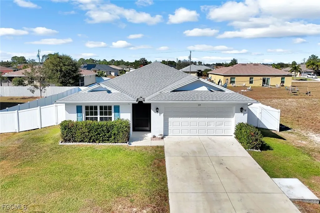 1119 NE 39th Street Cape Coral FL 33909