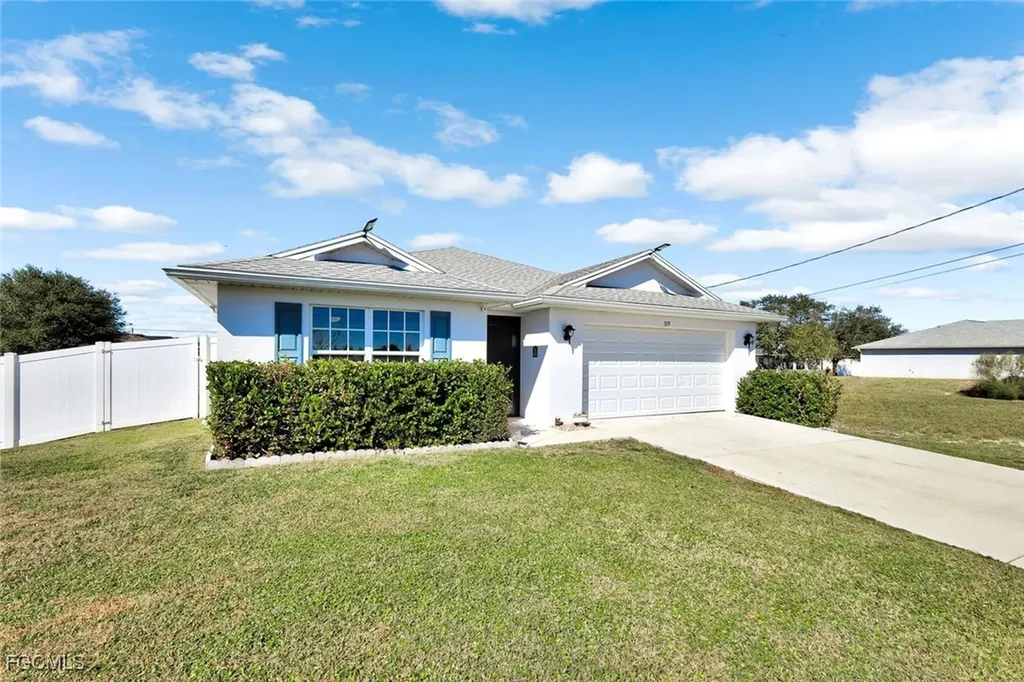1119 NE 39th Street Cape Coral FL 33909