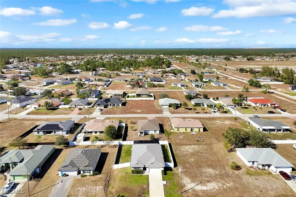 1119 NE 39th Street Cape Coral FL 33909