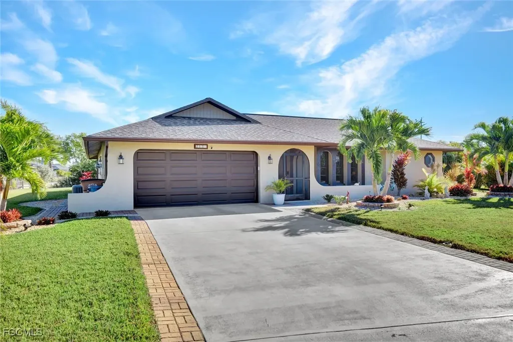 Cape Coral FL, 215 SE 12th Avenue