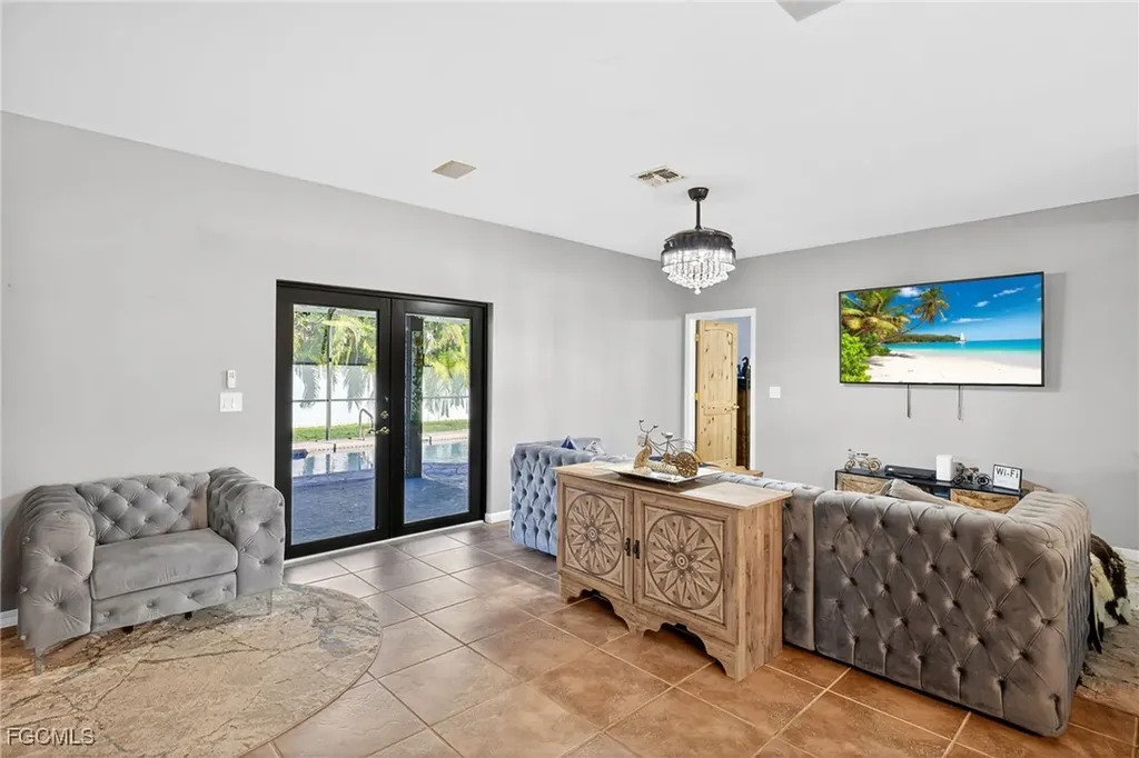 1903 SW 12th Terrace Cape Coral FL 33991