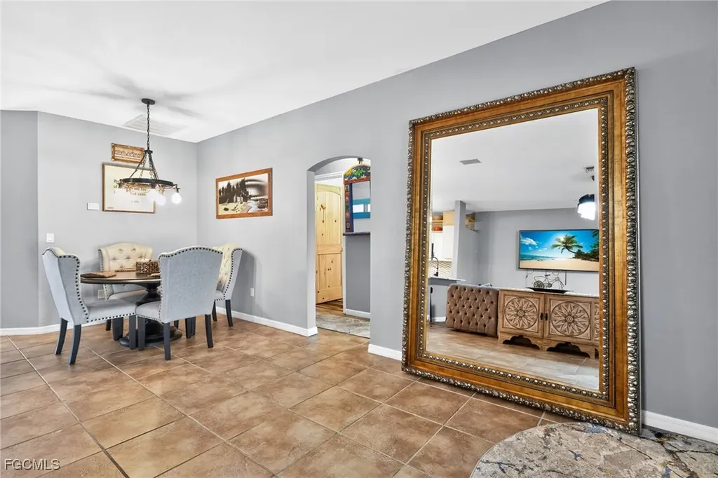 1903 SW 12th Terrace Cape Coral FL 33991