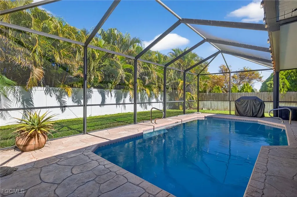 1903 SW 12th Terrace Cape Coral FL 33991