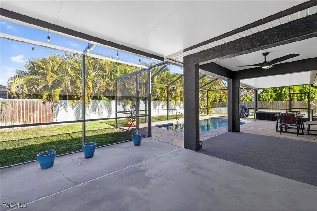 1903 SW 12th Terrace Cape Coral FL 33991