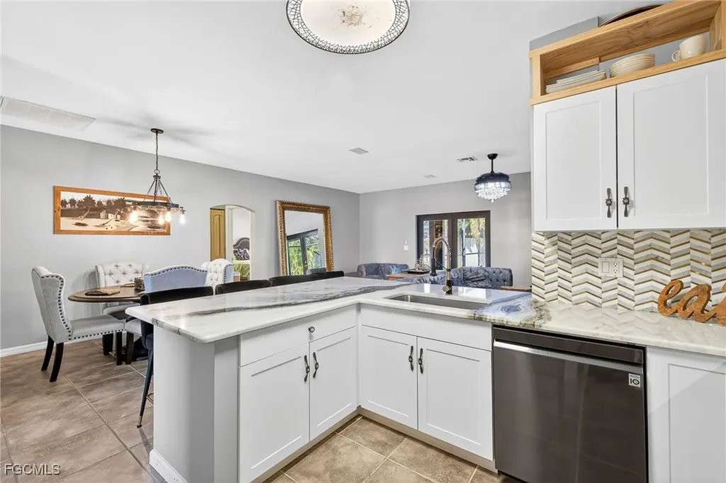 1903 SW 12th Terrace Cape Coral FL 33991