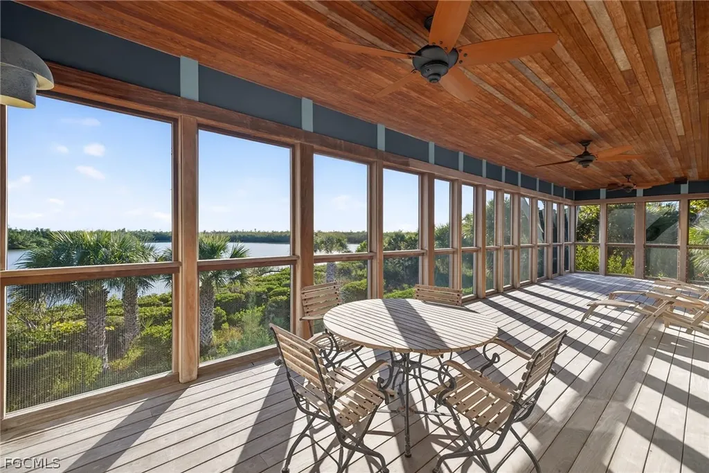 5703 Sanibel Captiva Road Sanibel FL 33957