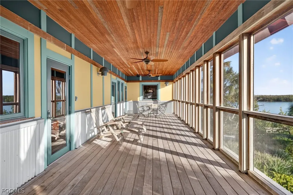 5703 Sanibel Captiva Road Sanibel FL 33957