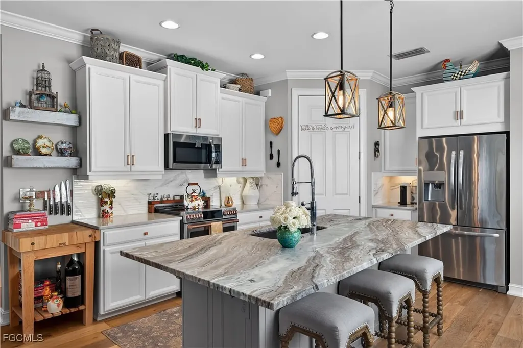 28268 Seasons Tide Avenue Bonita Springs FL 34135