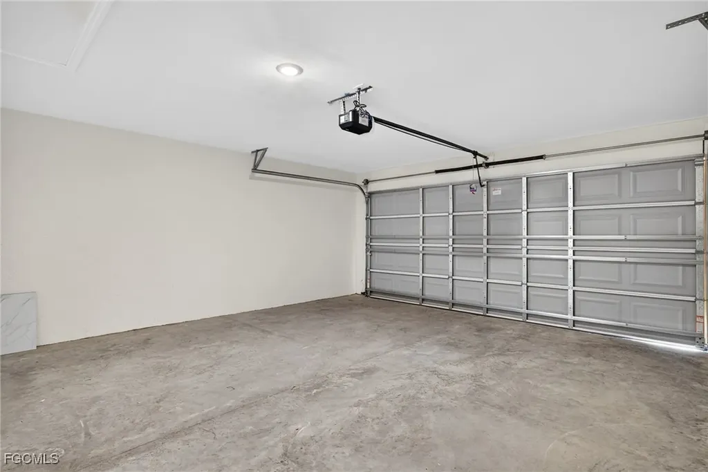 1711 NW 10th Avenue Cape Coral FL 33993