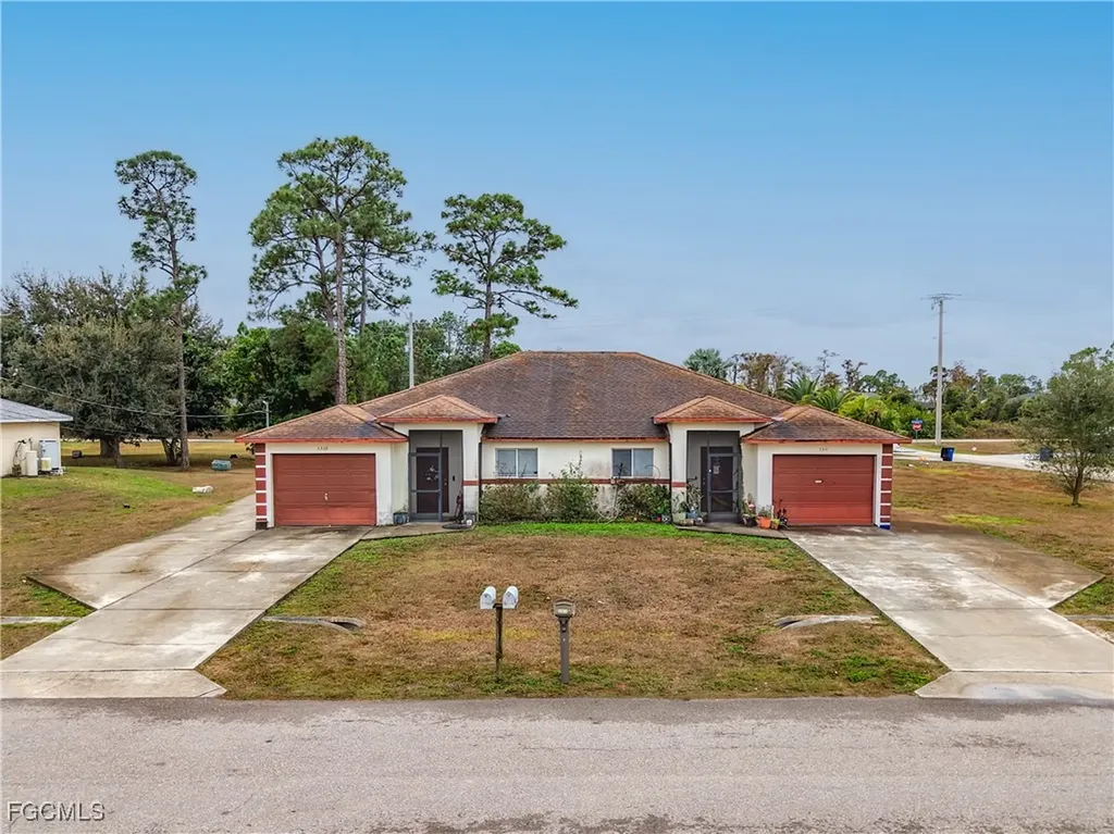5339-5341 Benton Street Lehigh Acres FL 33971