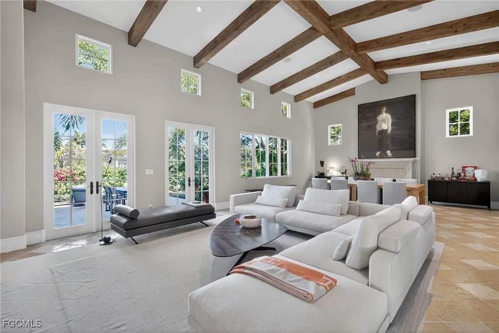 16469 Celebrita Court Naples FL 34110