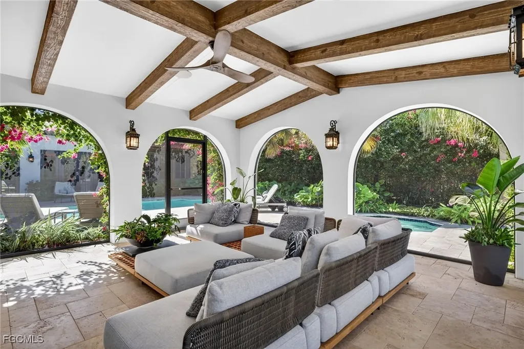 16469 Celebrita Court Naples FL 34110